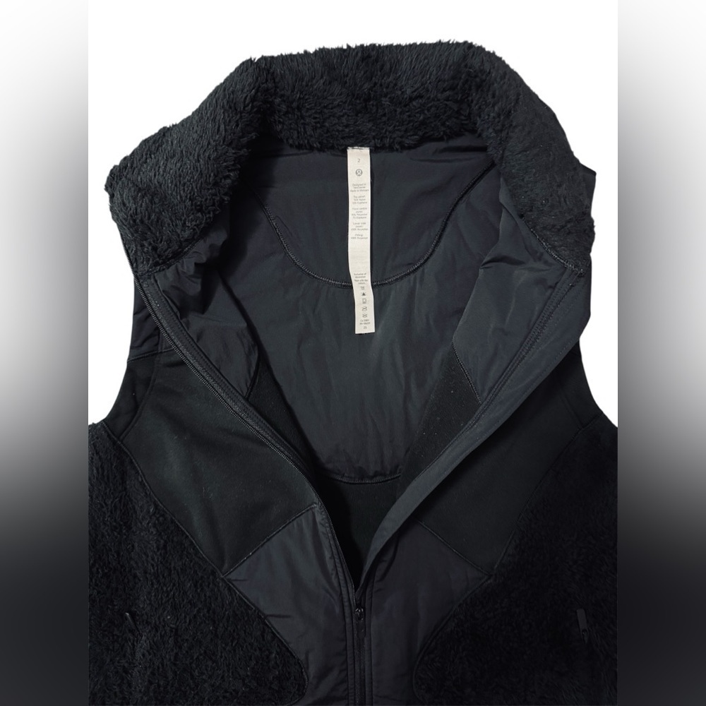 Lululemon Fleece Insulated Vest in Black - Picture 7 of 7